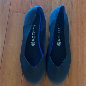 Brand new black Rothy’s